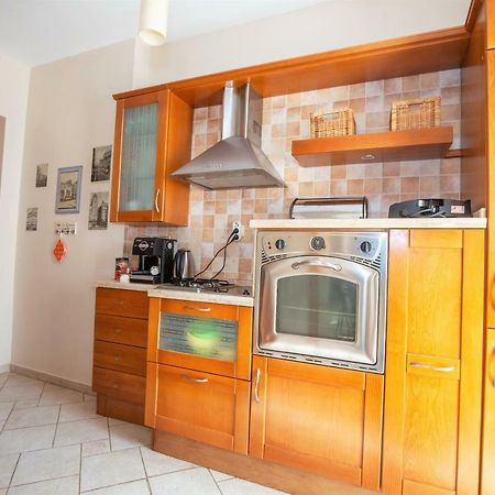 Time Traveling Apartment Sofia City Exterior foto